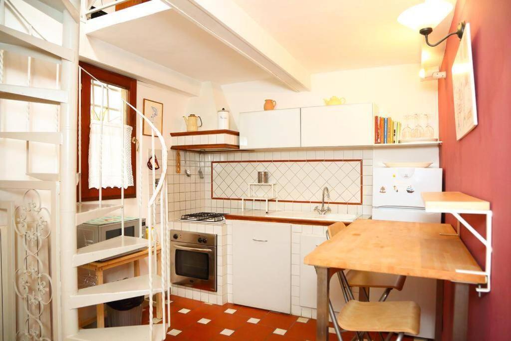 Santa Maria Novella Station Florentine Apartment 佛罗伦萨 外观 照片